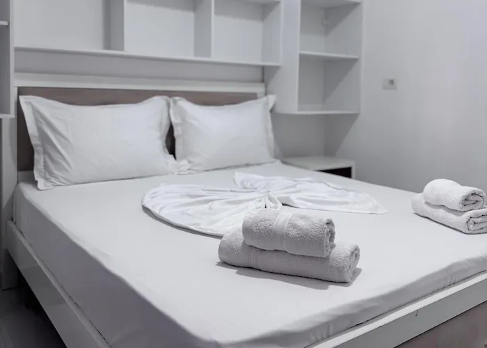 Handmade Stone * Ksamil